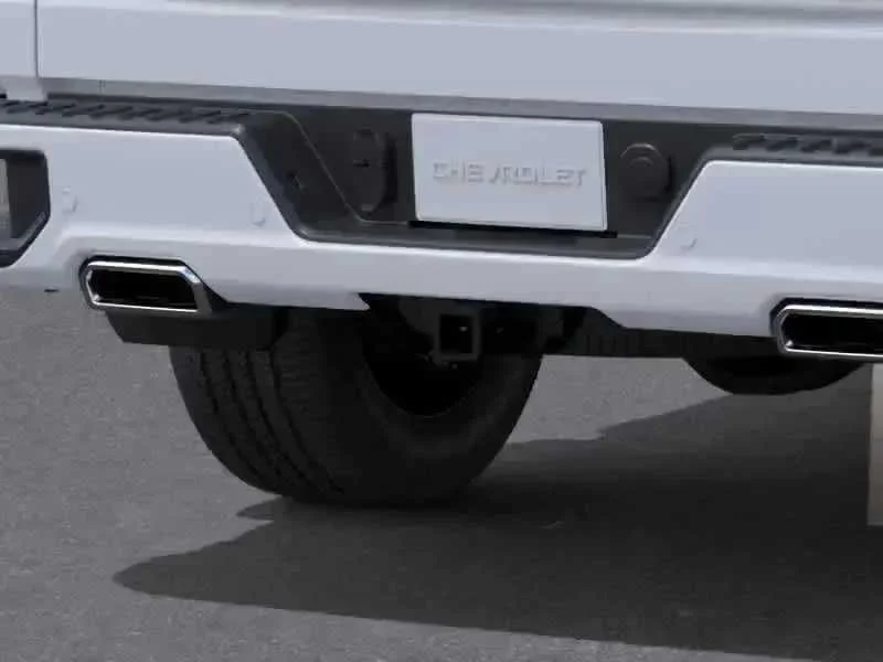 New 2026 Summit White Chevrolet RST image 26