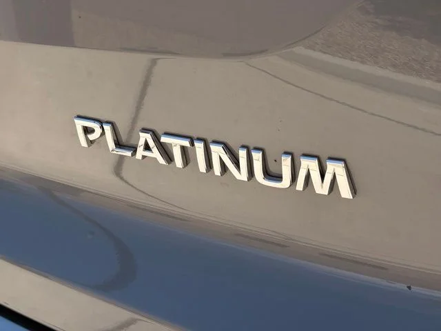 Used 2025 Gray Nissan Platinum image 7