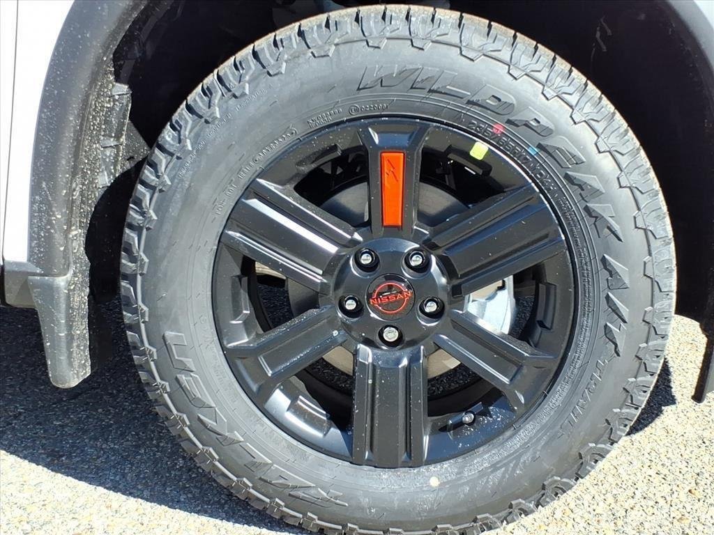 New 2026 Everest White Pearl TriCoat Nissan Rock Creek® image 9