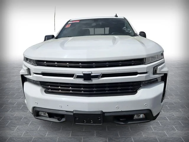 Used 2021 White Chevrolet RST image 2