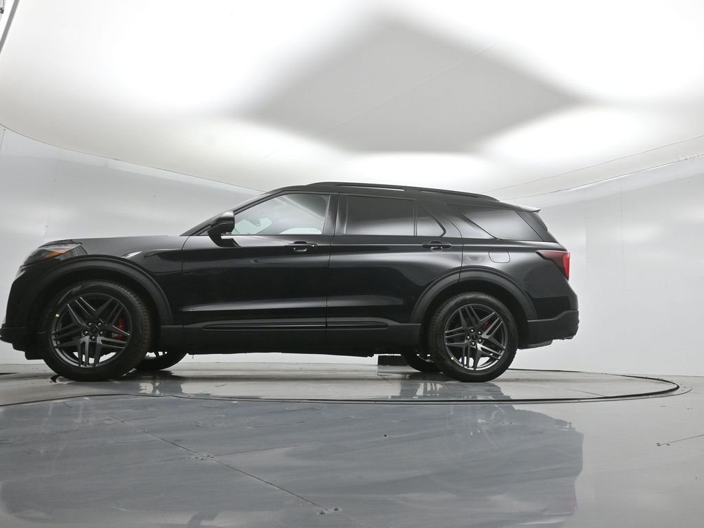 New 2026 Agate Black Metallic Ford ST image 51