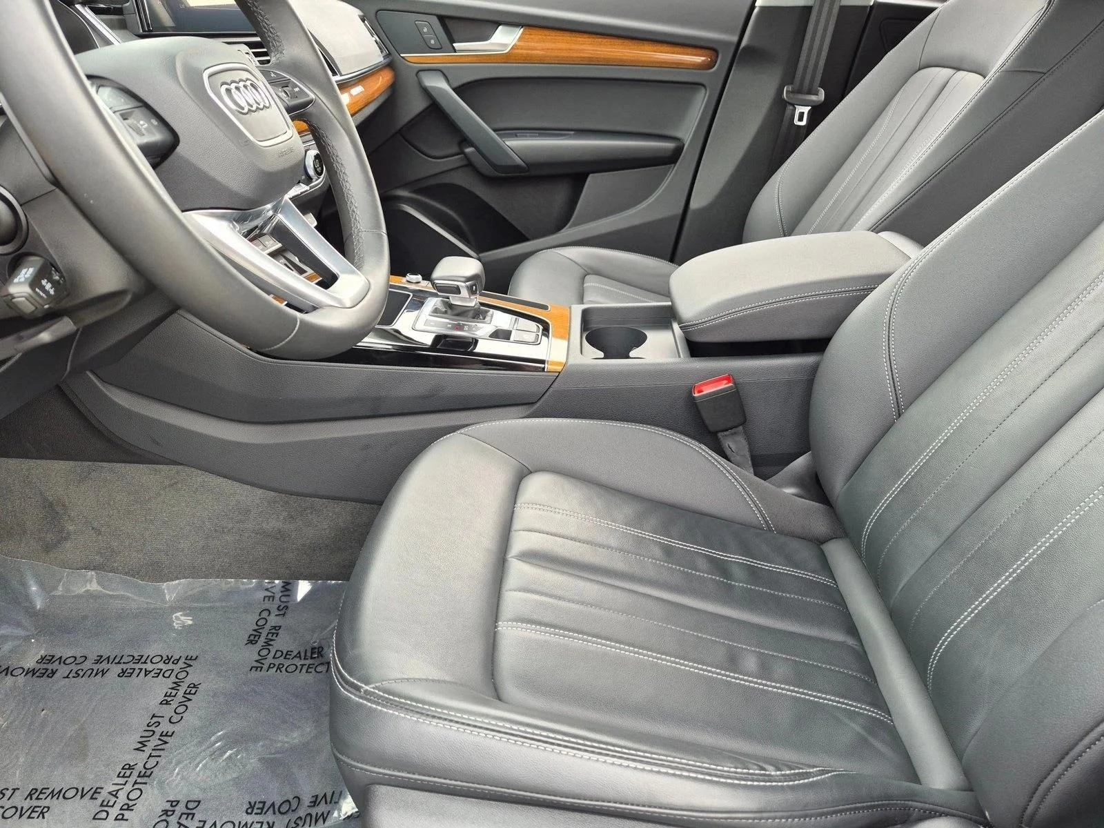 Used 2023 Glacier White Metallic Audi S line Premium image 15