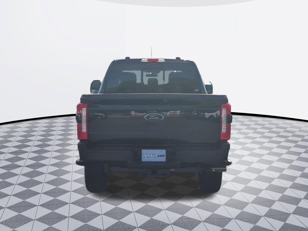 New 2026 Agate Black Metallic Ford F-250® Lariat® image 38