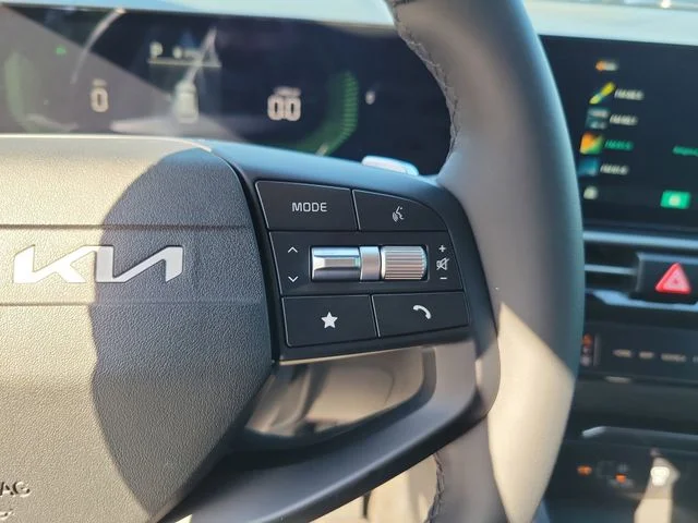 New 2026 Fusion Black Kia LX image 17