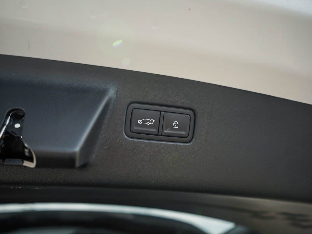 New 2026 Serenity White Hyundai Calligraphy AWD image 9
