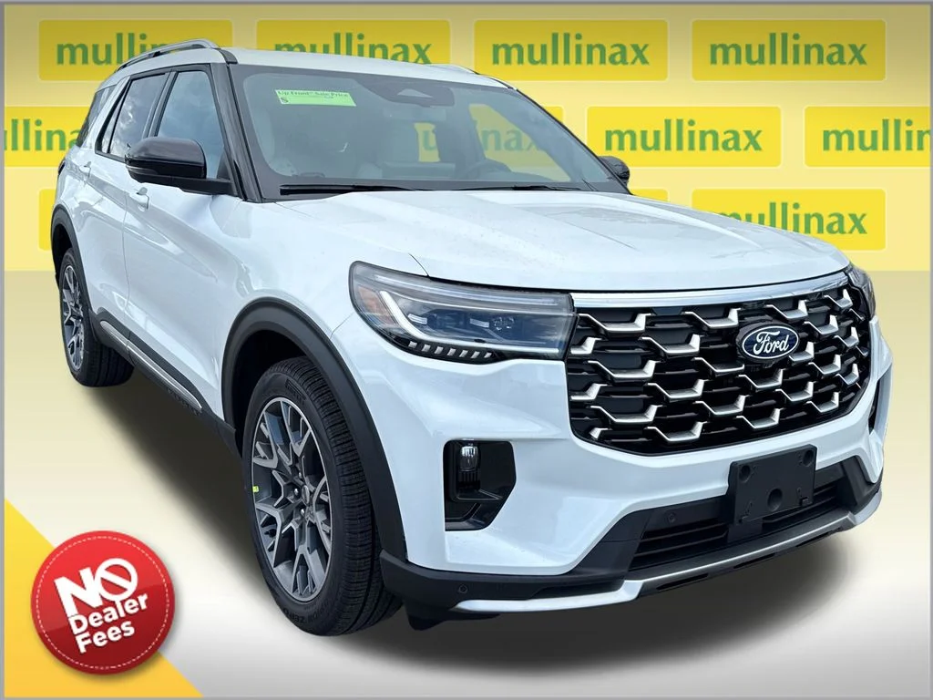 New 2027 White Ford Platinum image 1