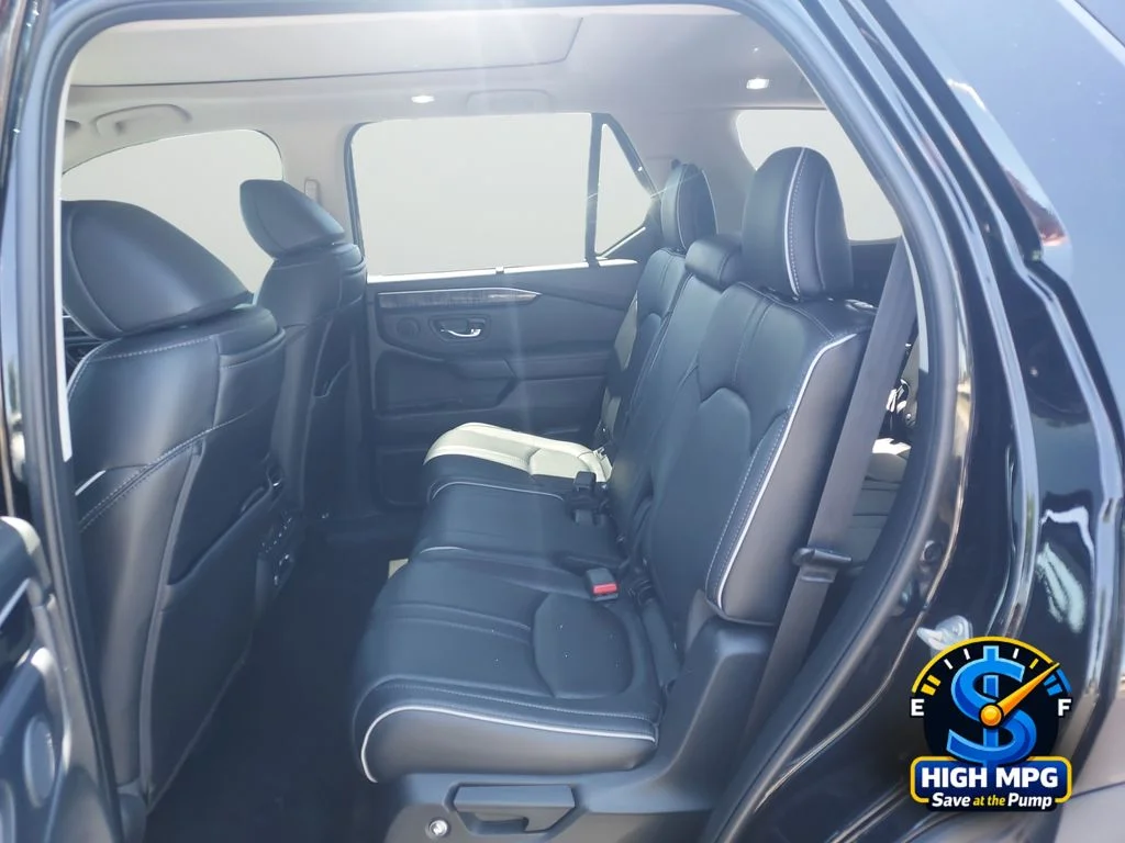 2023 Honda Pilot Elite - Photo 30
