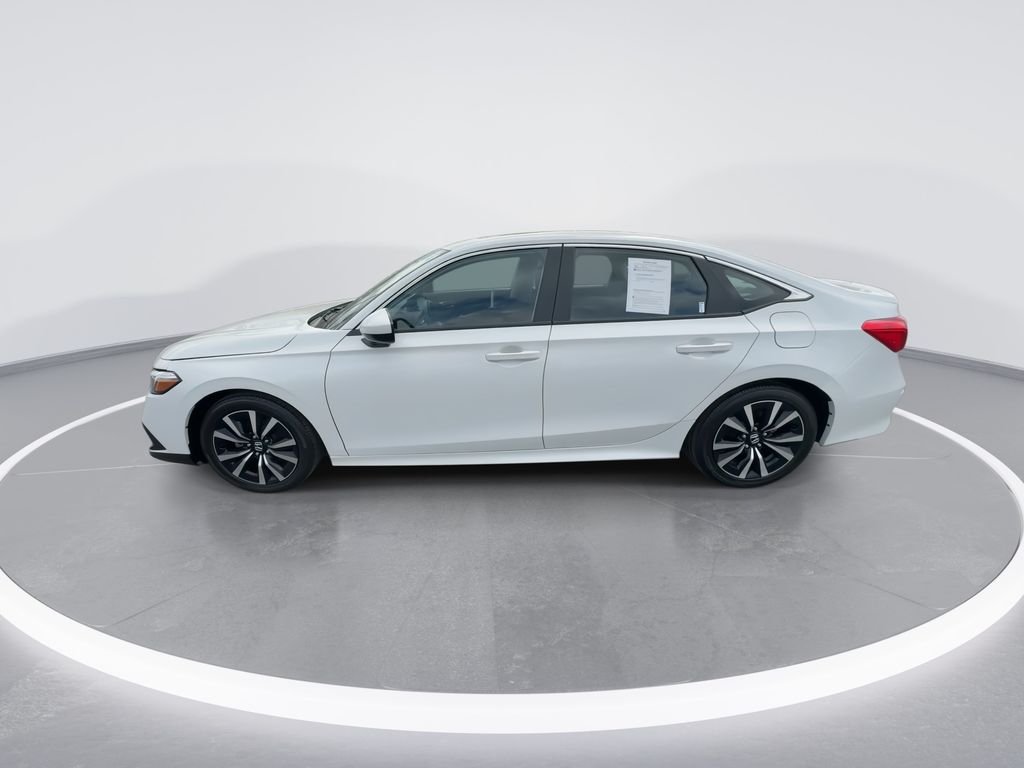 Used 2024 White Honda EX image 5