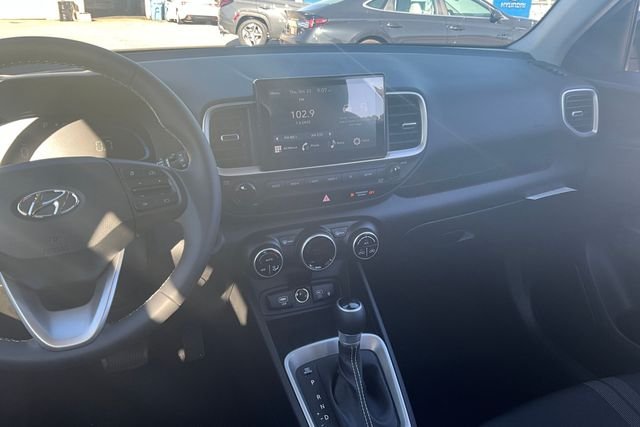 2026 Hyundai Venue SEL - Photo 6