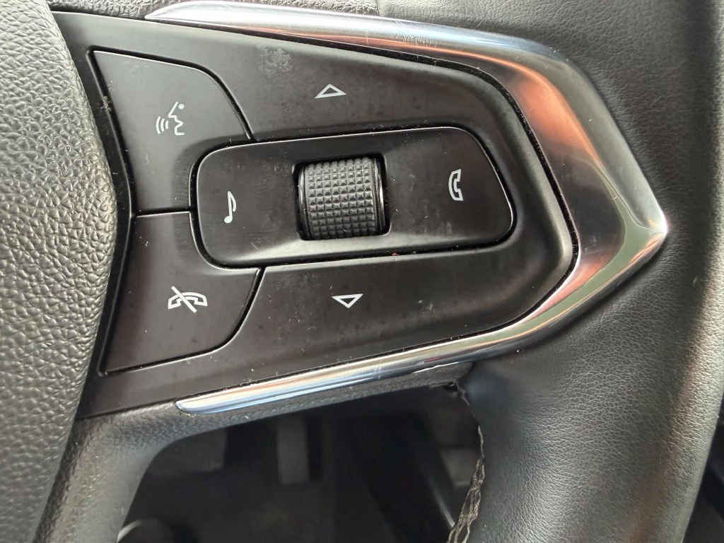 Used 2024 White Chevrolet ACTIV image 16