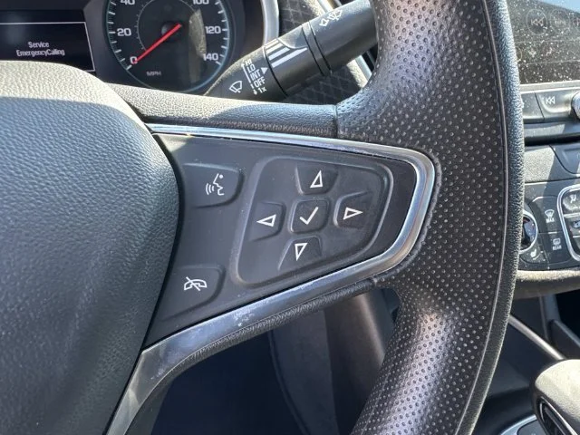 Used 2025 White Chevrolet LT image 46