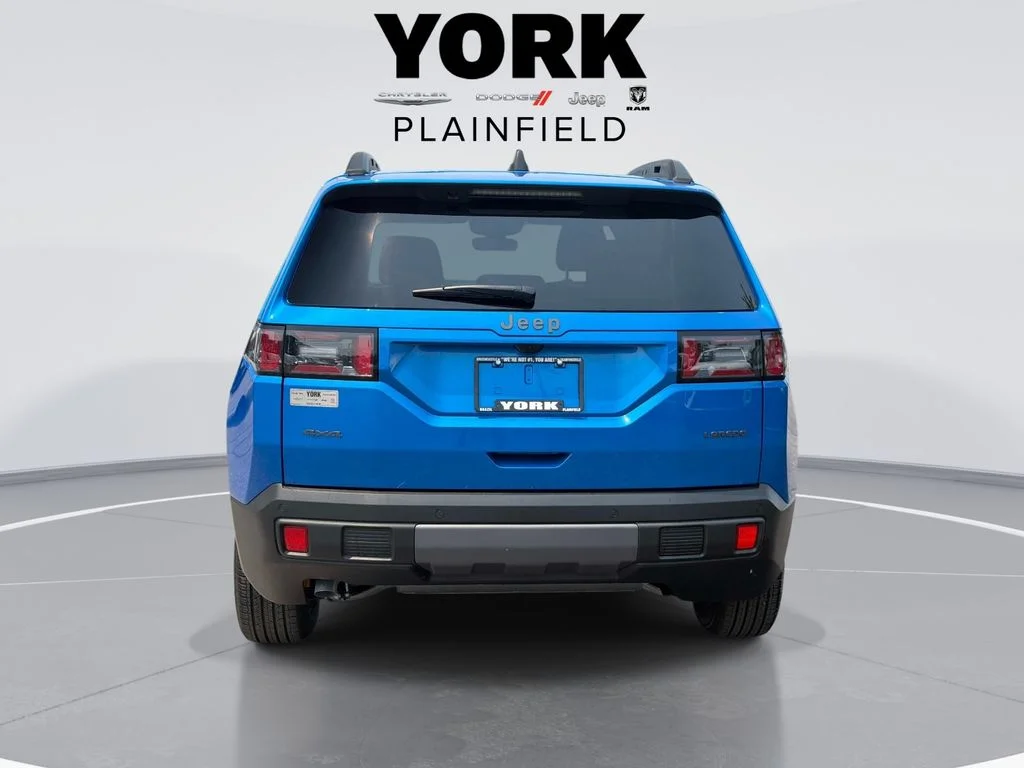 New 2026 Hydro Blue Pearl-Coat Exterior Paint Jeep Laredo image 6