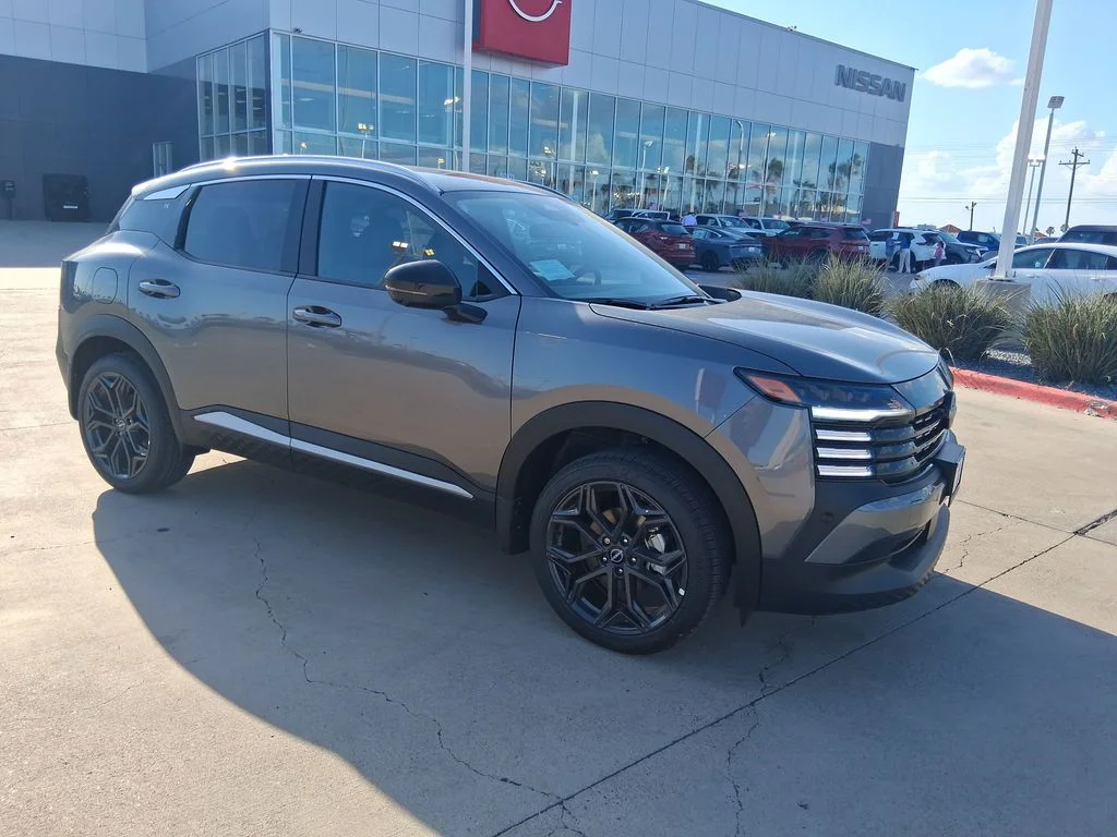 New 2026 Gun Metallic Nissan SR image 9