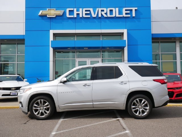 Used 2020 Chevrolet Traverse High Country with VIN 1GNEVNKW2LJ197507 for sale in Roseville, Minnesota