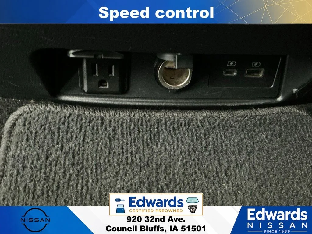 Used 2023 Blue Nissan SL image 21