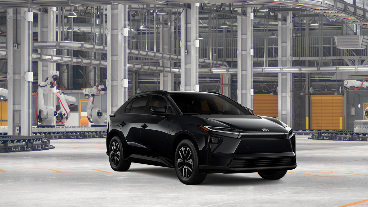New 2027 Midnight Black Metallic Toyota XLE image 15