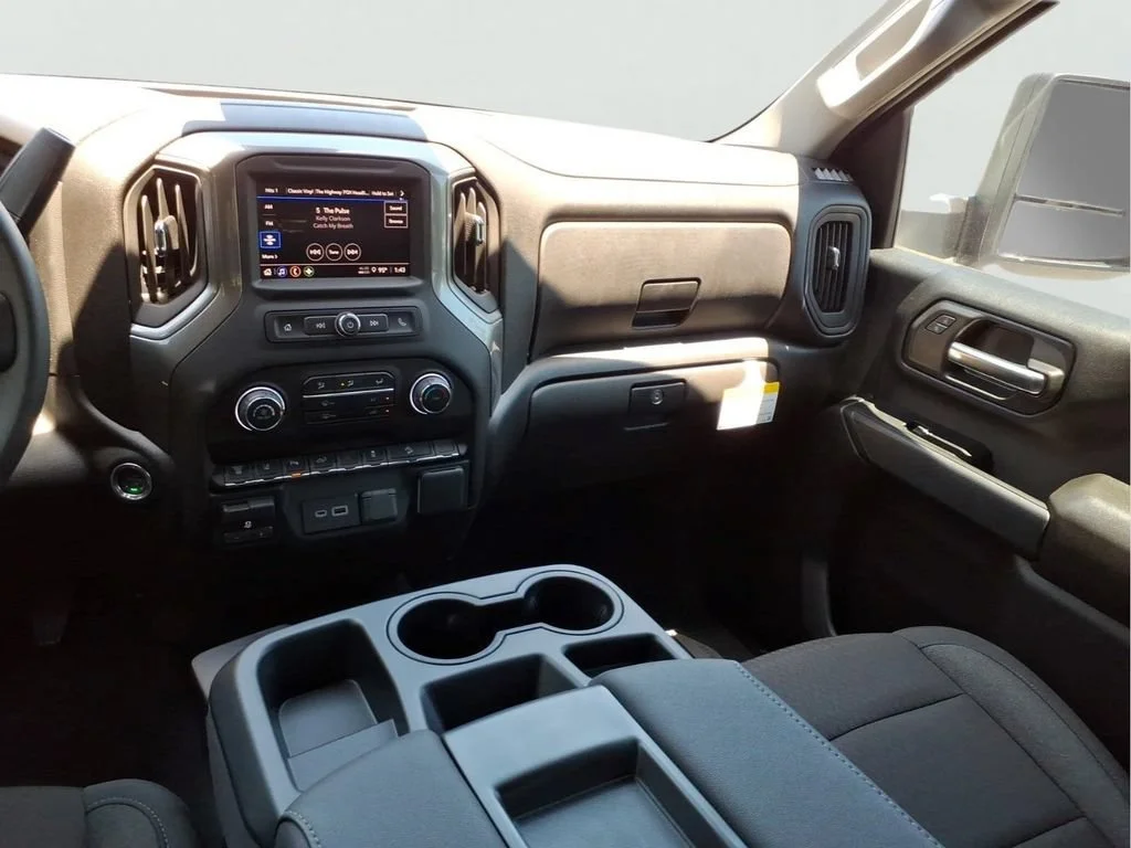 2026 Chevrolet Silverado 2500 HD Custom - Photo 23