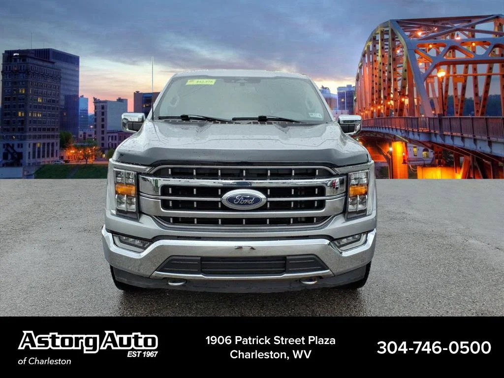 Used 2023 Iconic Silver Metallic Ford LARIAT image 8