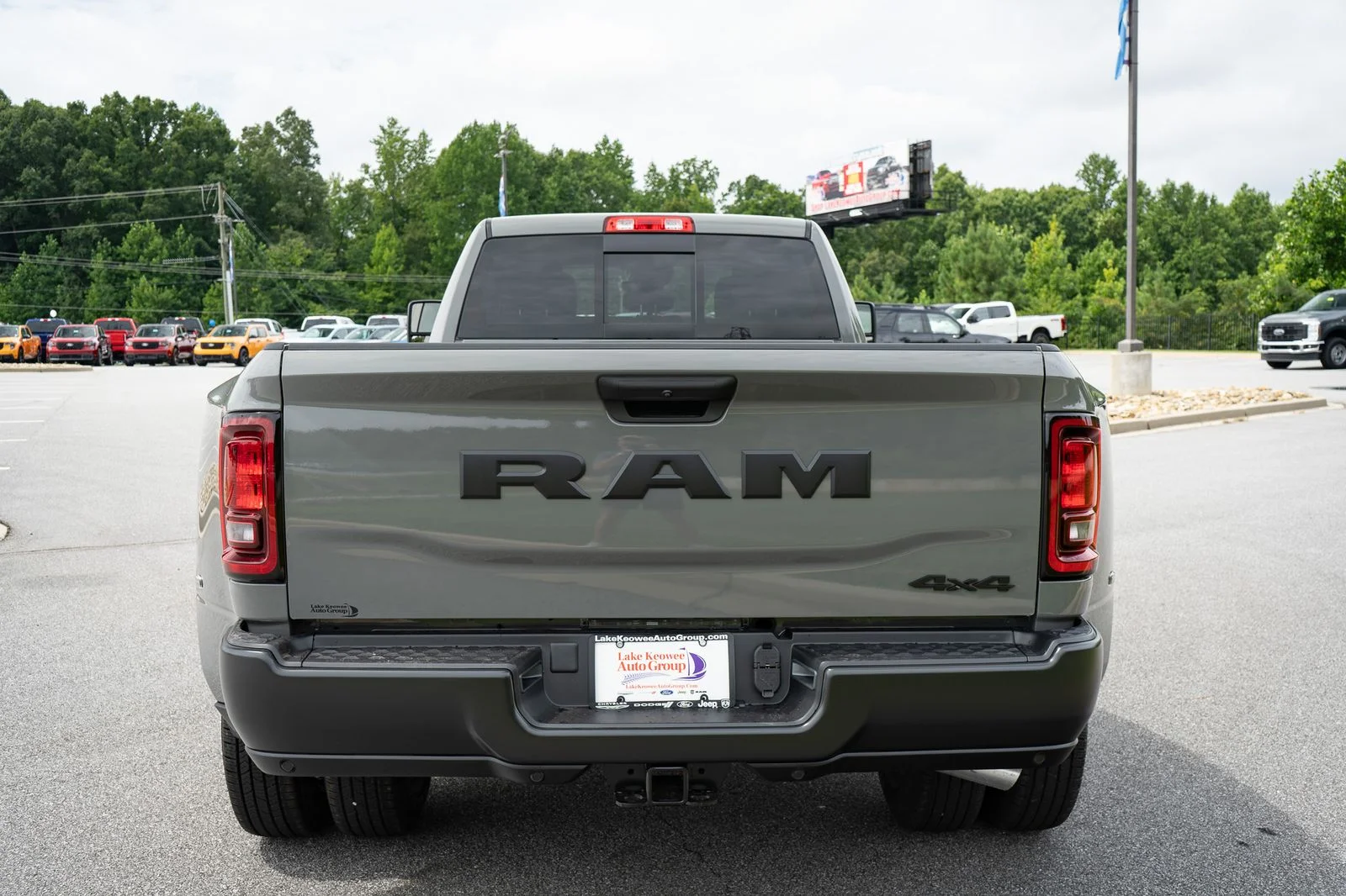 New 2026 Ceramic Gray Clear-Coat Exterior Paint RAM Tradesman image 8