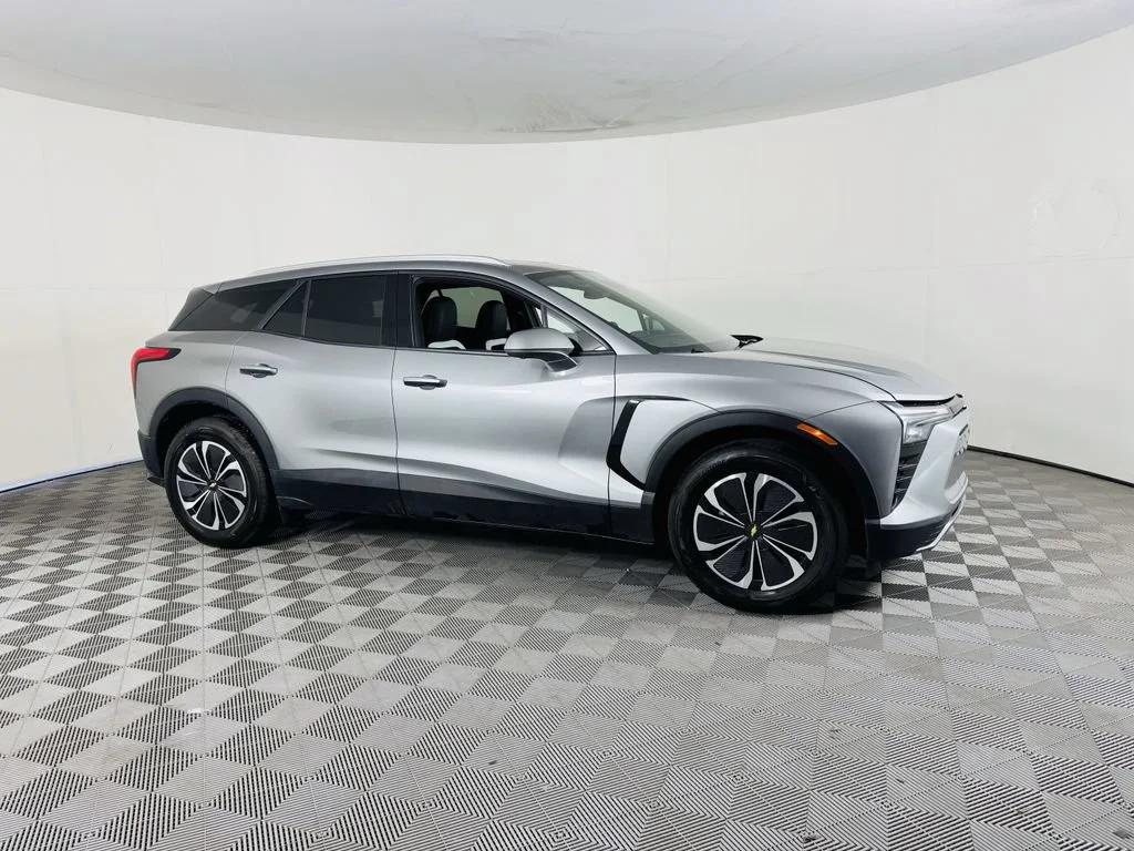 2024 Chevrolet Blazer EV LT AWD's photo