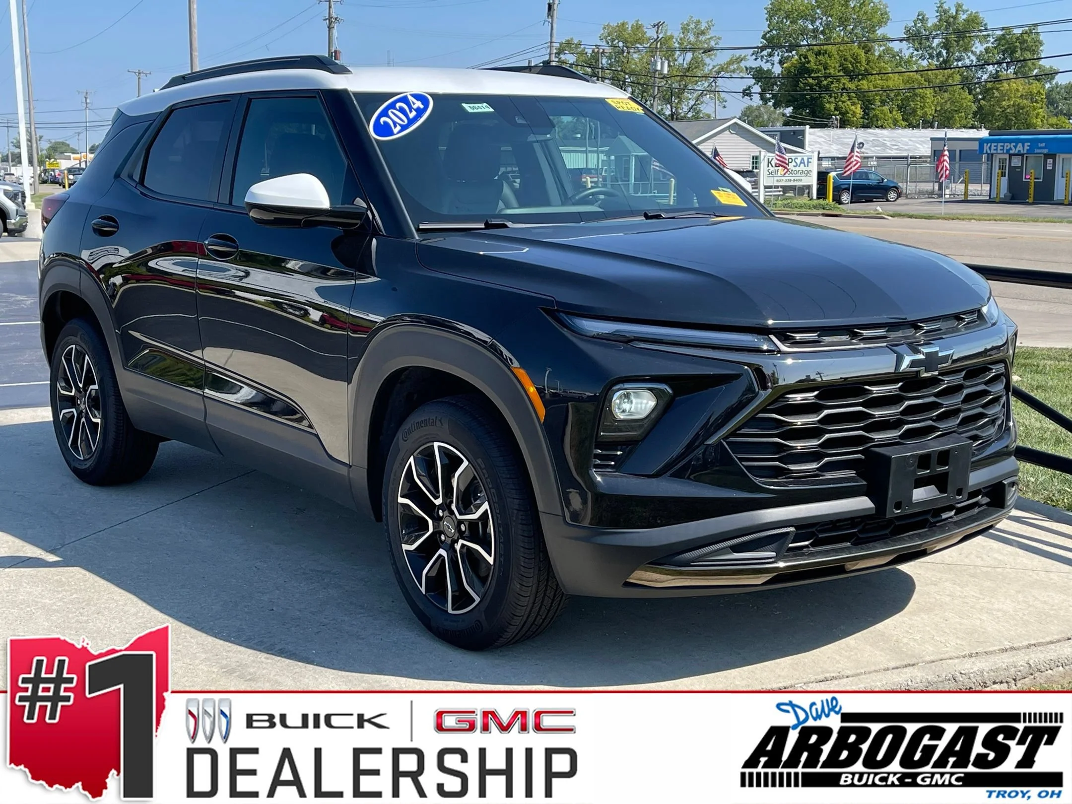 Used 2024 Mosaic Black Metallic Chevrolet ACTIV image 1
