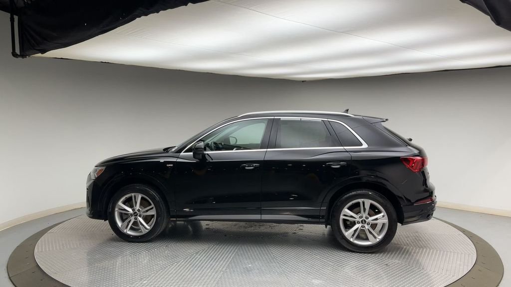Used 2021 Black Metallic Audi Premium Plus image 5