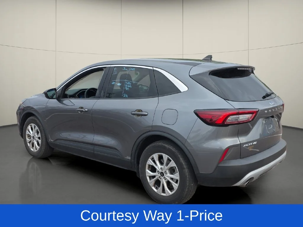Used 2024 Gray Ford Active image 6