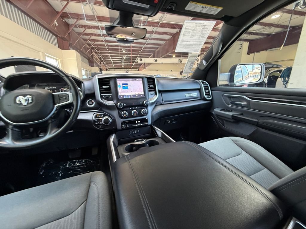 Used 2023 White Ram Big Horn/Lone Star image 15