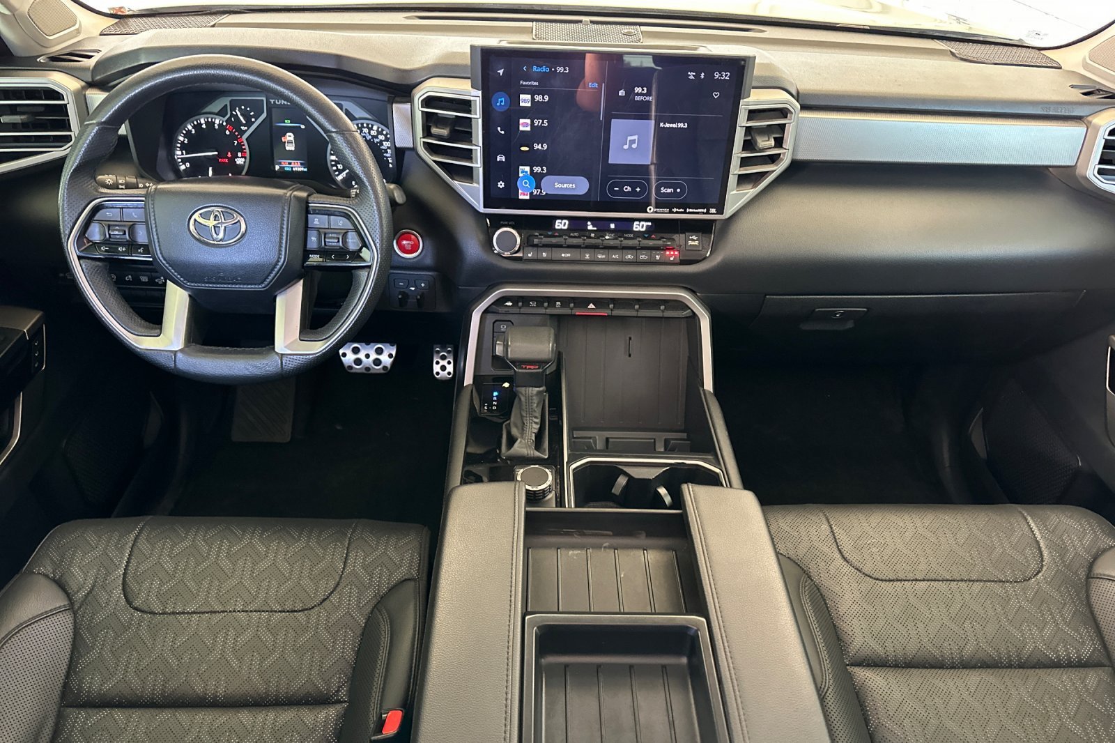 Used 2022 Gray Toyota Limited image 13