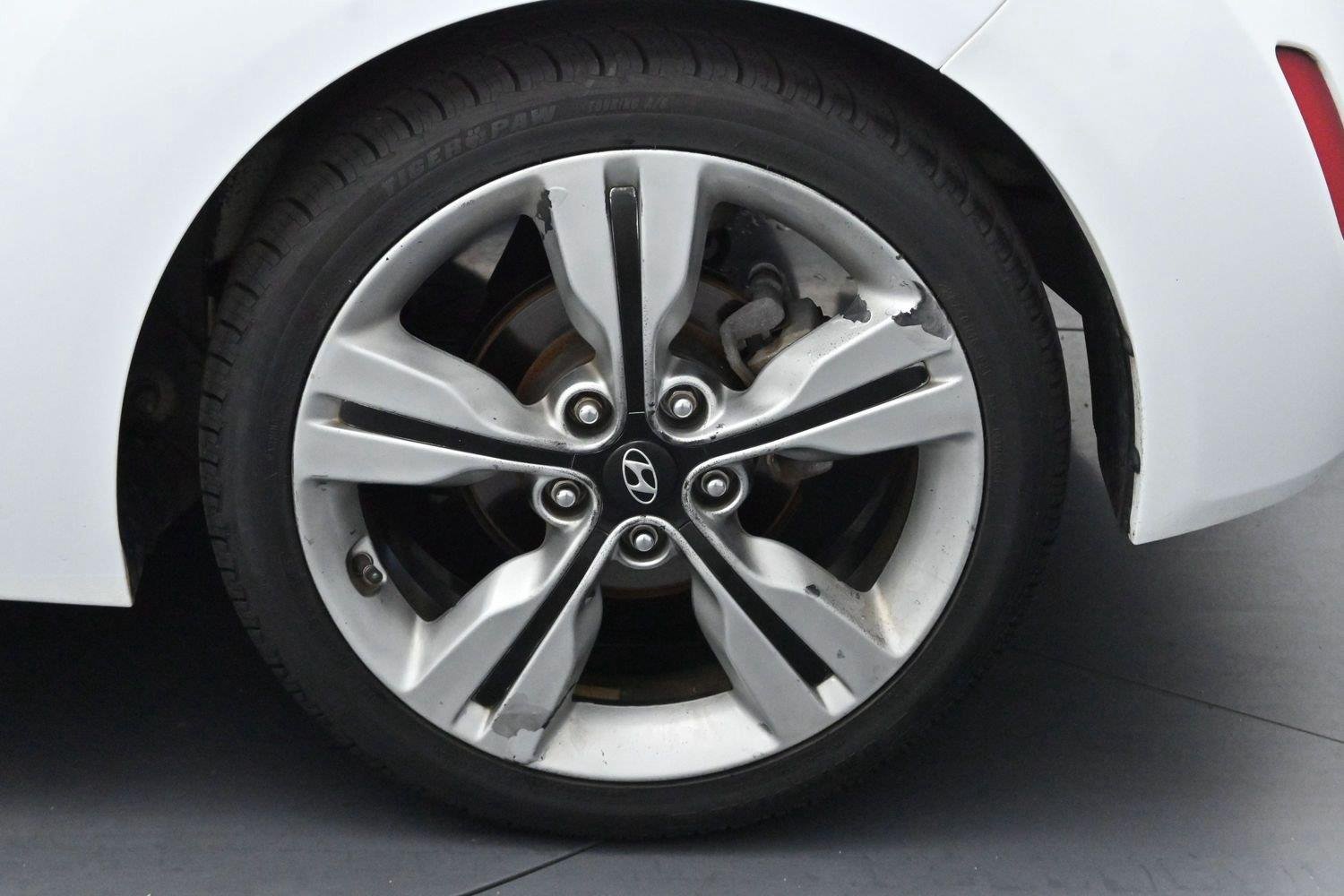 Used 2017 Century White Hyundai Value Edition image 32