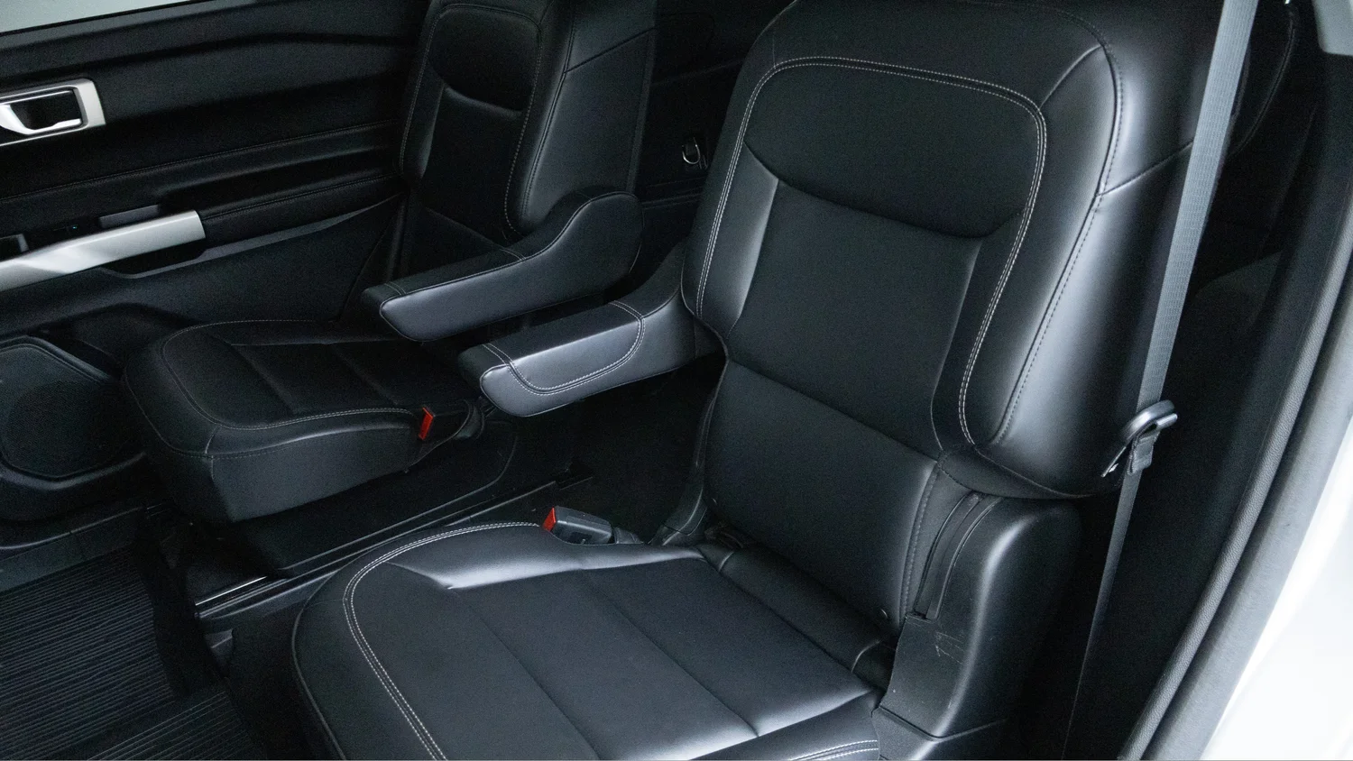 Used 2023 Silver Ford XLT image 25