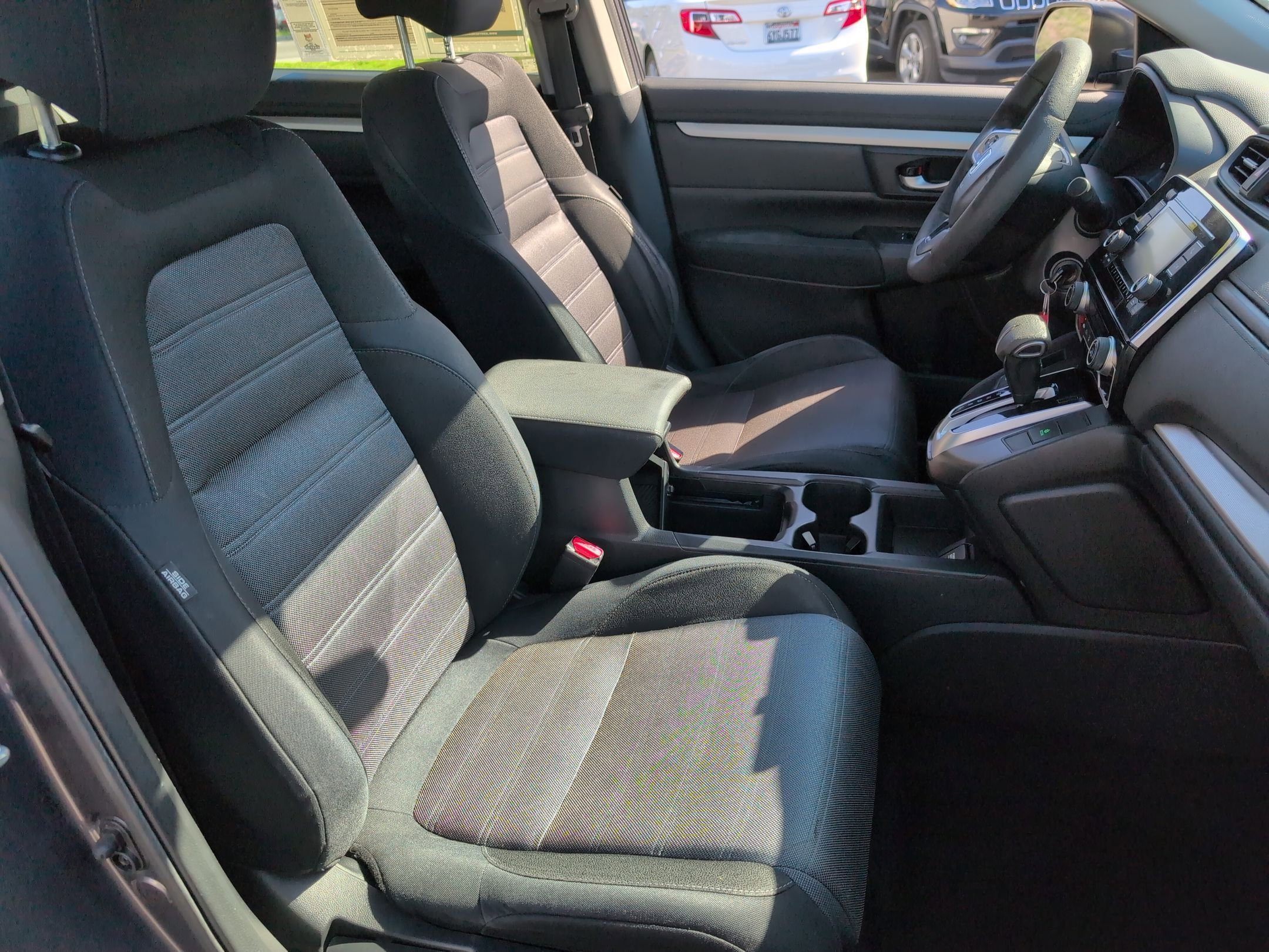 2018 Honda CR-V LX - Photo 18