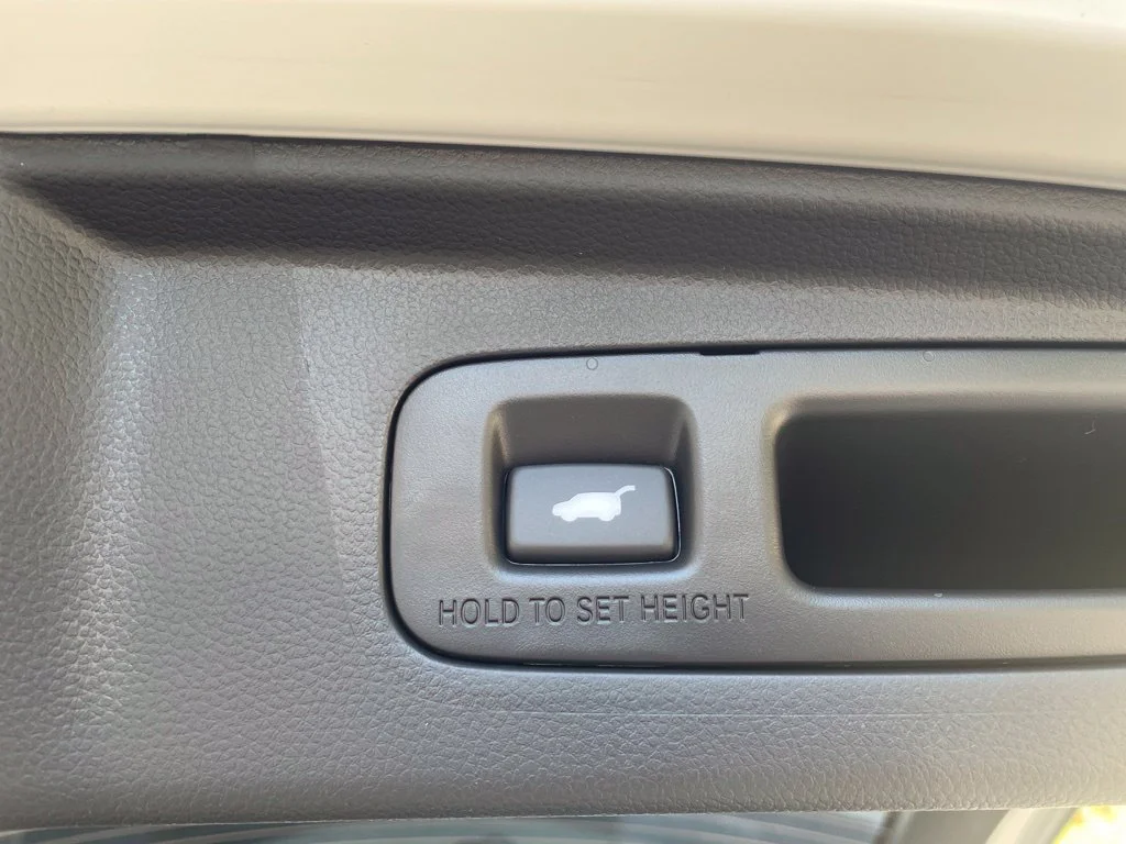 New 2027 Platinum White Pearl Honda EX-L AWD image 8