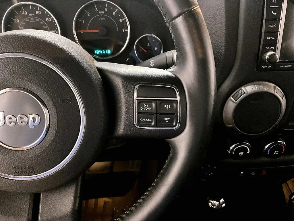 Used 2014 Gray Jeep Unlimited Sport image 12