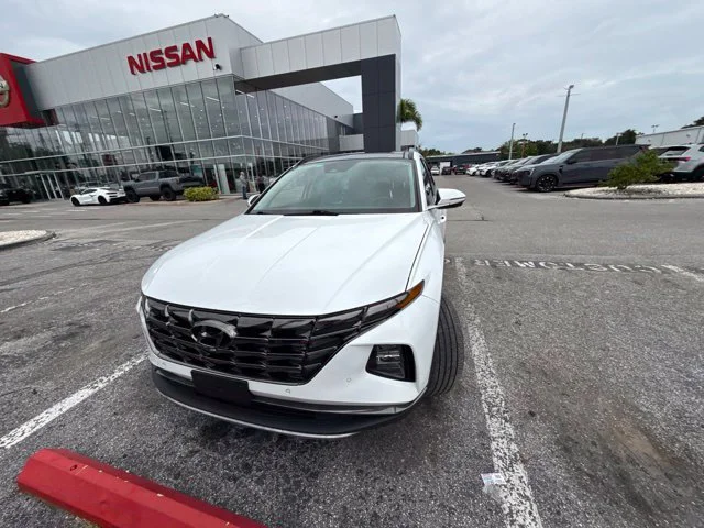 Used 2024 White Hyundai Limited image 2