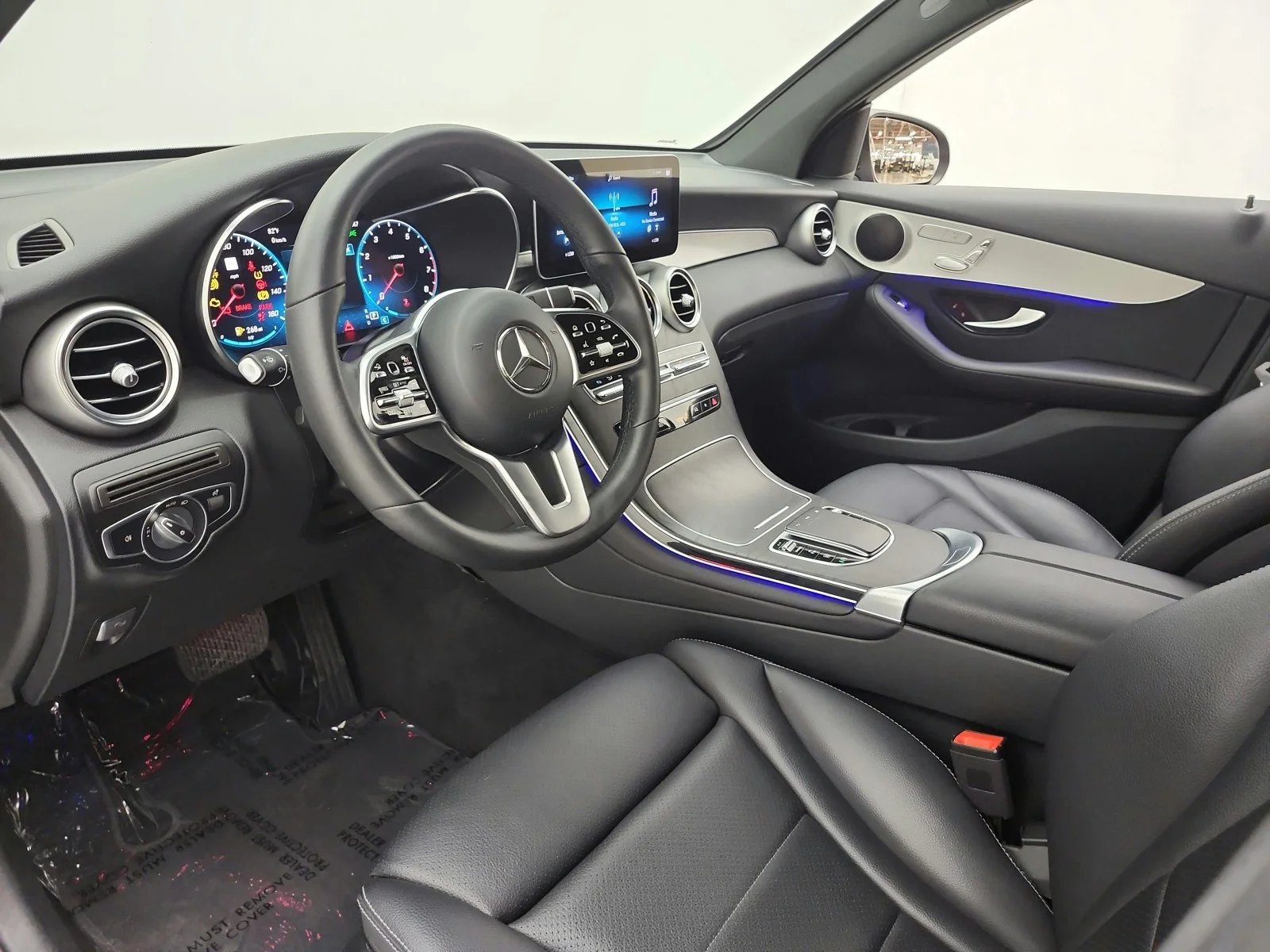 Used 2022 Black Mercedes-Benz GLC 300 SUV image 20