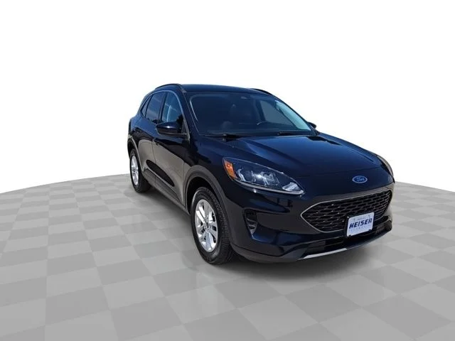 Used 2021 Ford Escape SE with VIN 1FMCU9G69MUA91781 for sale in Sturgeon Bay, WI