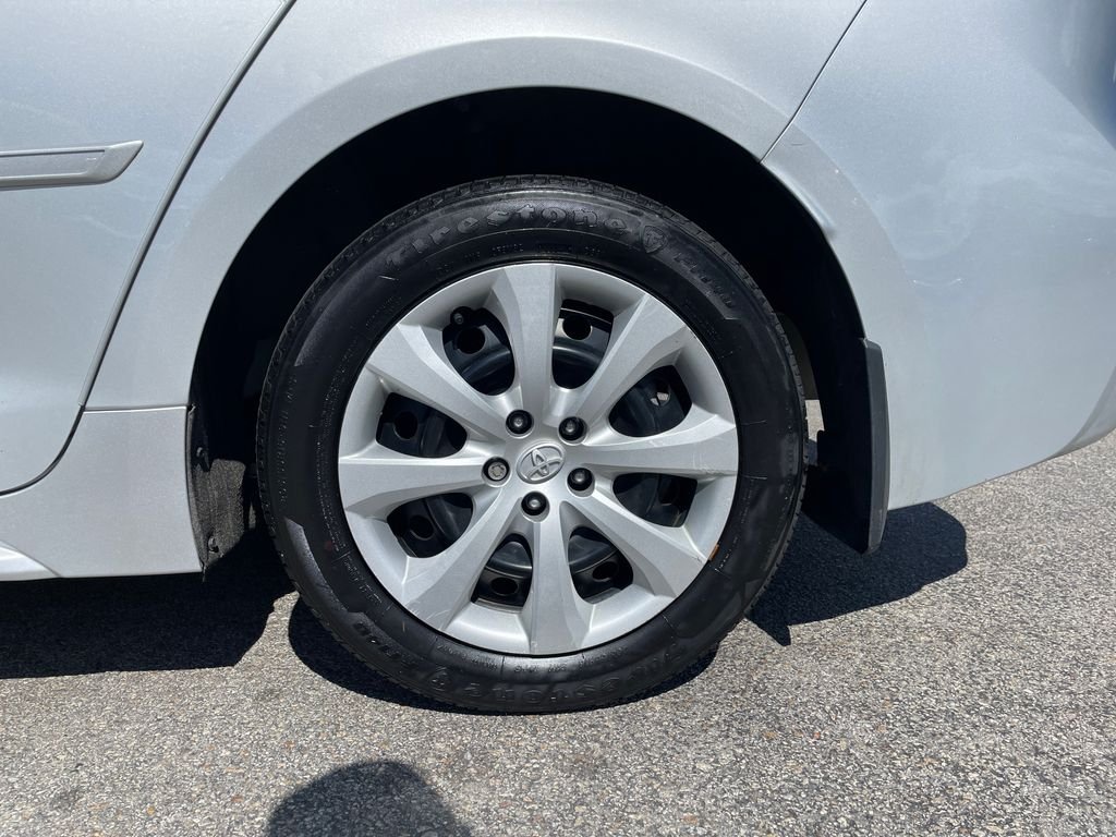 Used 2024 Silver Toyota LE image 10