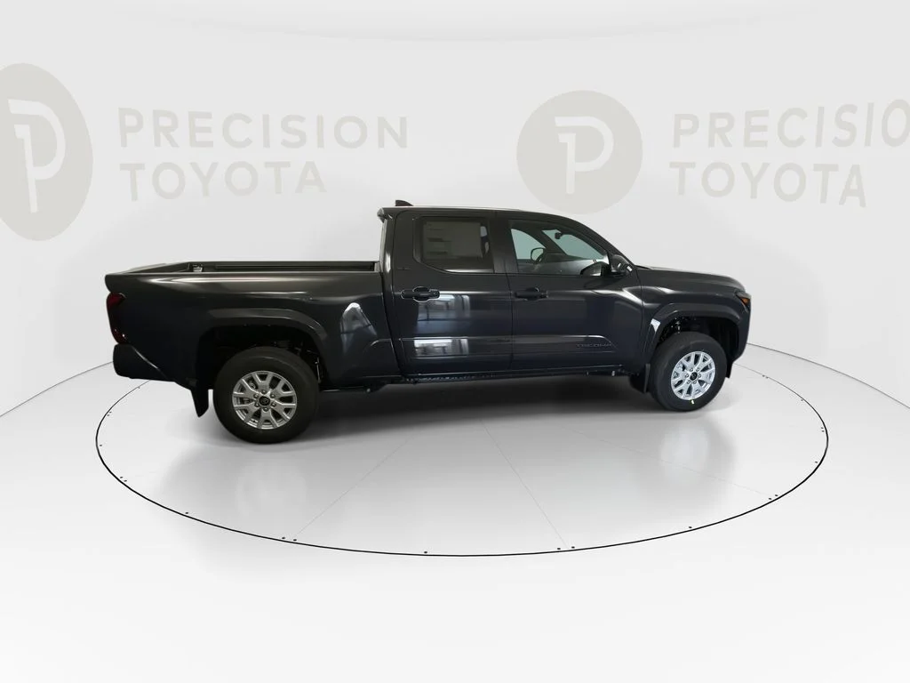 2026 Toyota Tacoma SR5 - Photo 21