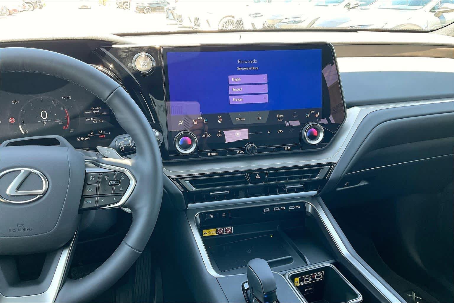 View vehicle photo 6