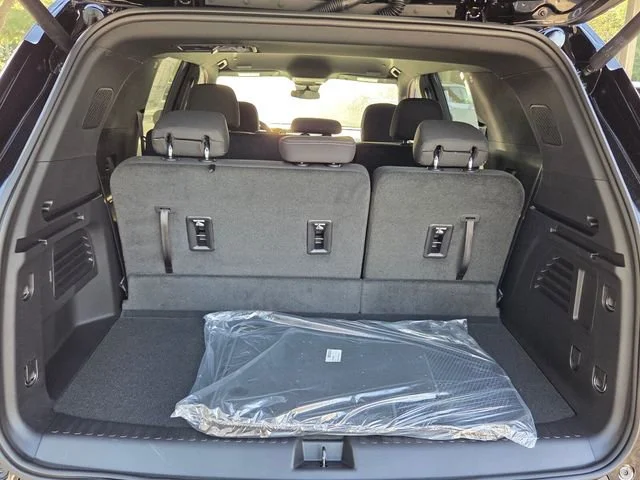 2026 Chevrolet Traverse LT - Photo 20