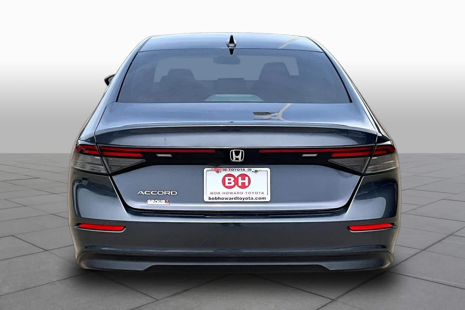 Used 2023 Meteorite Gray Metallic Honda LX image 5