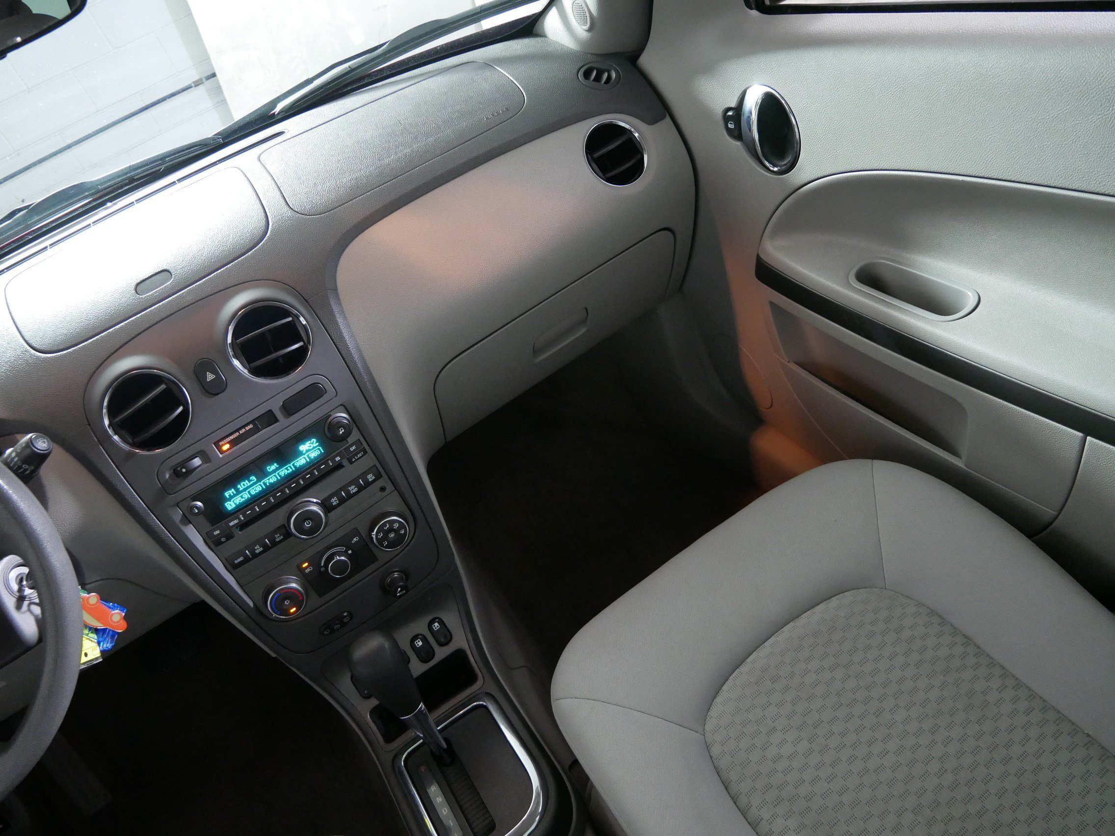 Used 2007 Sport Red Metallic Chevrolet LT image 11