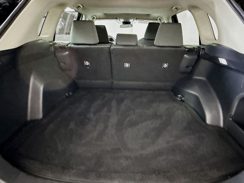 Used 2023 Midnight Black Metallic Toyota Hybrid XLE image 27