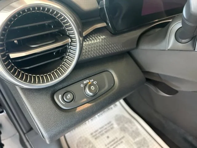 2026 Chevrolet Trax Activ - Photo 19