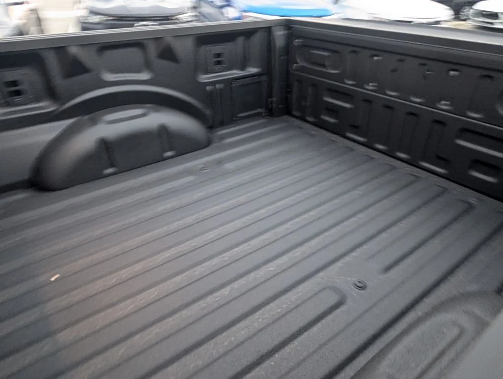 New 2026 Black Ford XLT image 9