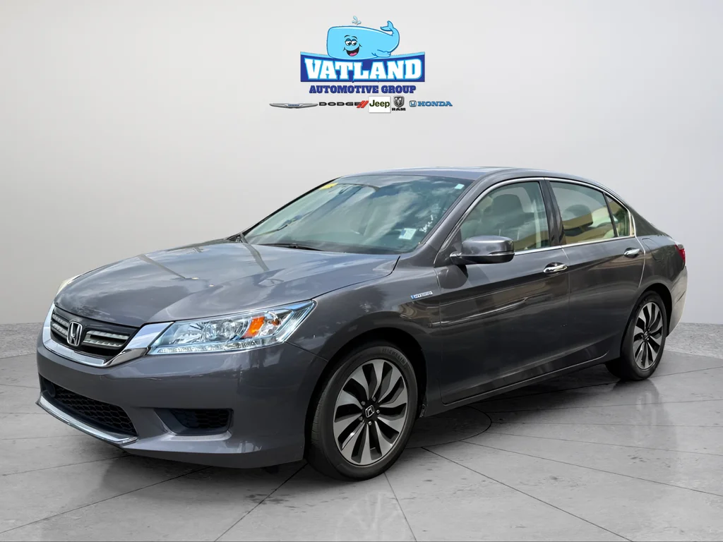 Used 2014 Modern Steel Metallic Honda Touring image 36