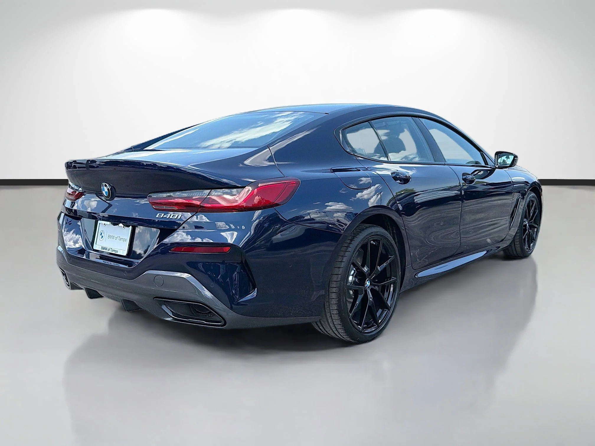 New 2026 Tanzanite Blue II Metallic BMW 840i image 3
