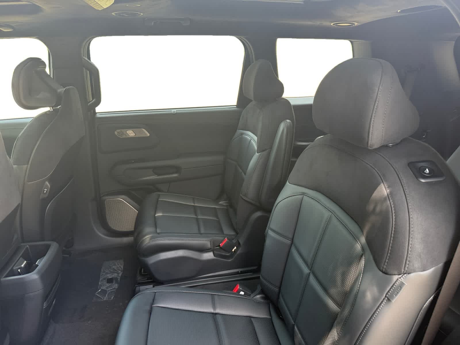 New 2027 Panthera Metal Kia SX-Prestige image 22