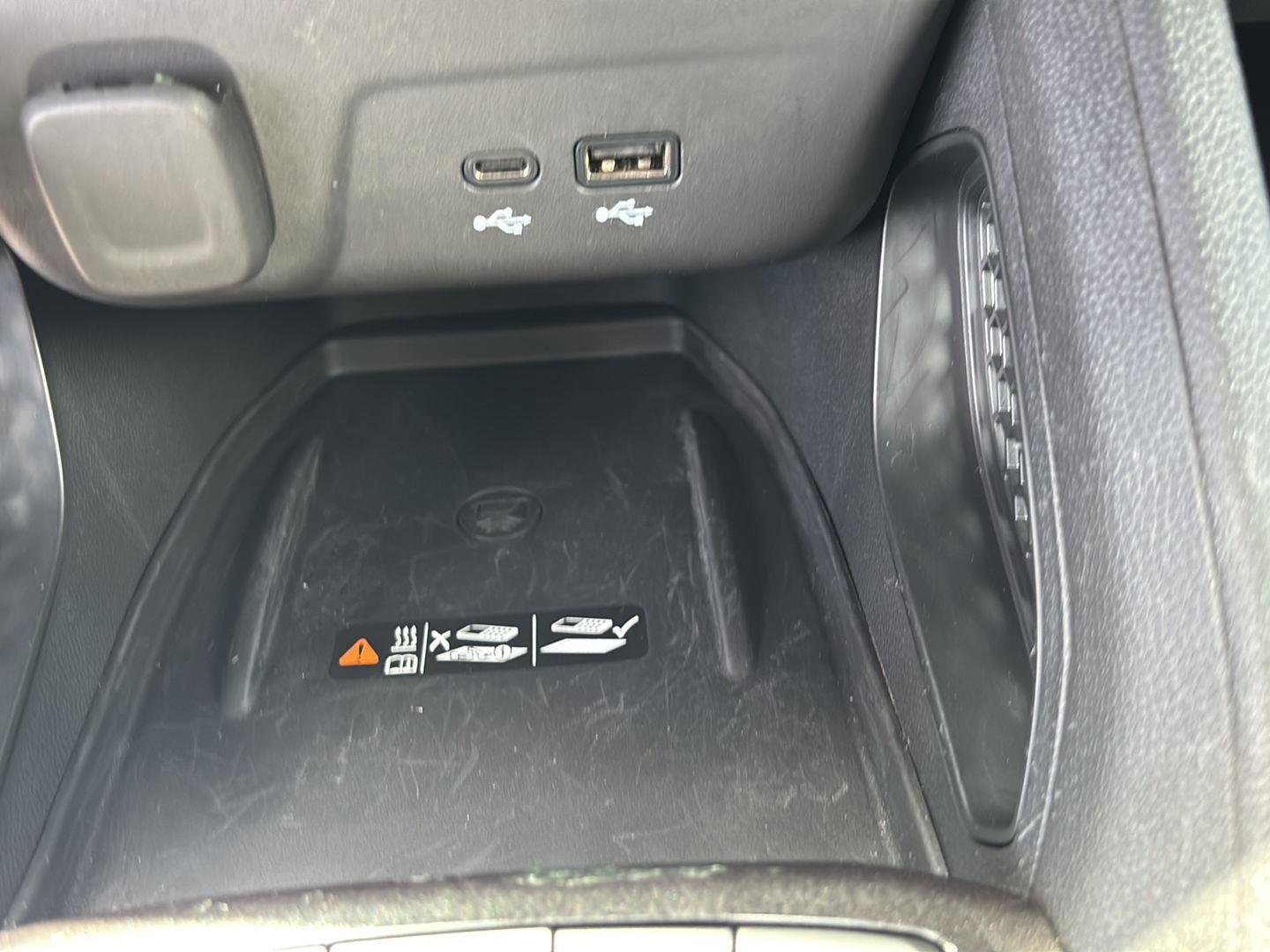 Used 2024 Summit White Chevrolet RS image 24
